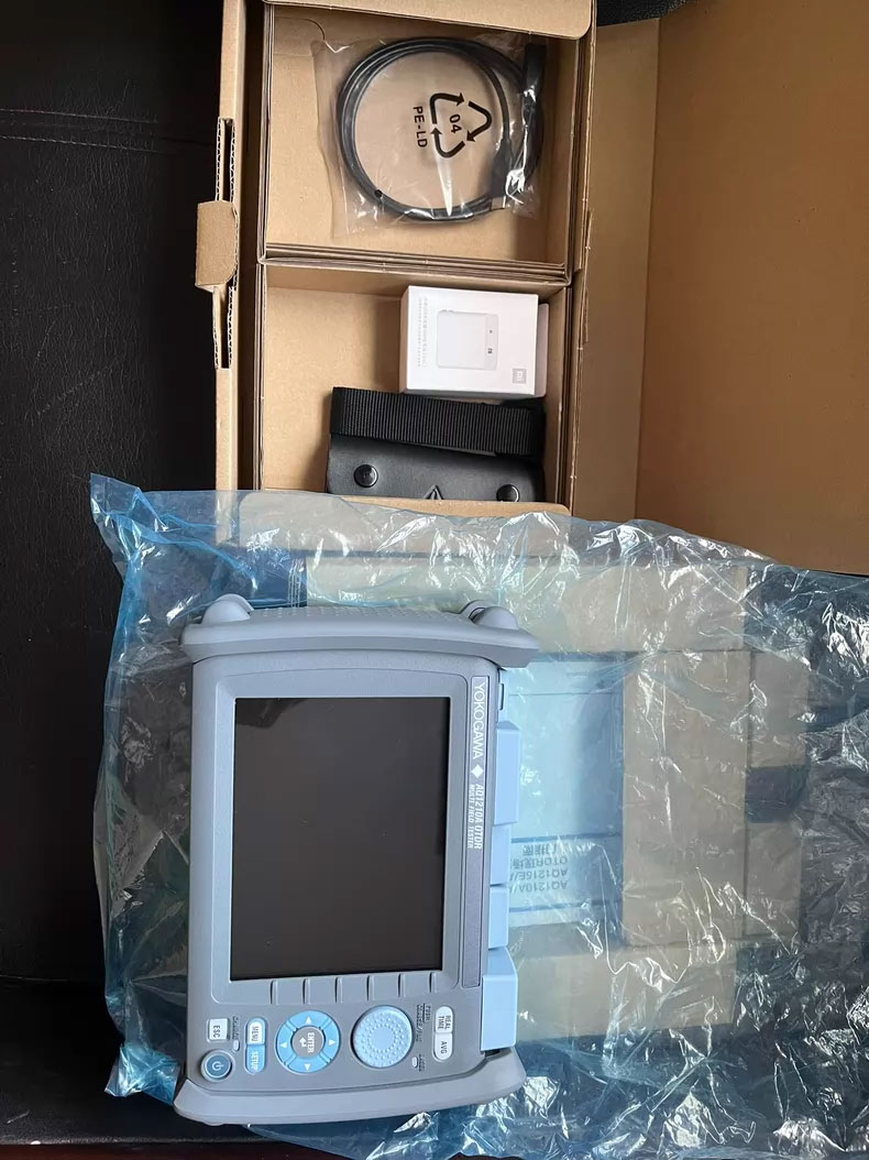 Optical Time Domain Reflectometer Otdr 1310 1550Nm - Yokogawa AQ1000 OTDR Optical Time Domain